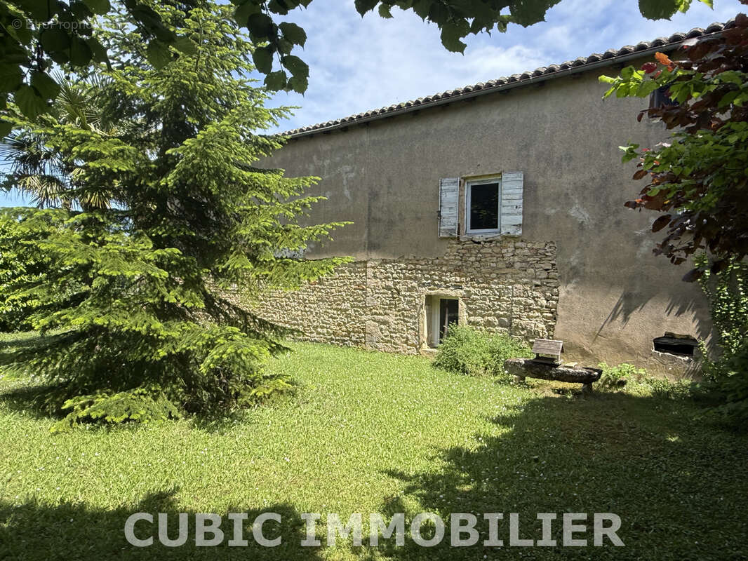 Maison à DENICE