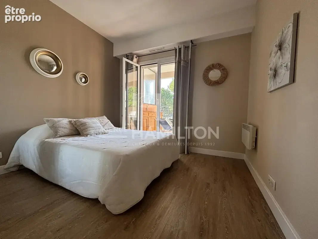 Domaine sécurisé à Mougins – 2 pieces, Terrasse 24 m², vue Domaine du golf, piscine  Copier le titre - photo 13