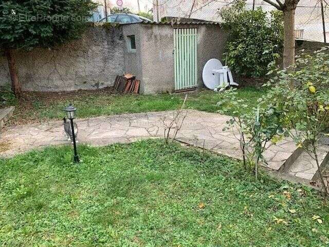 Appartement à VILLENEUVE-SAINT-GEORGES