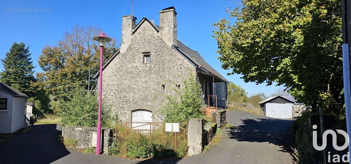 Photo 4 - Maison à ALLY