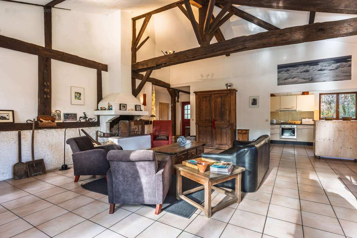 Maison à VIELLE-SAINT-GIRONS