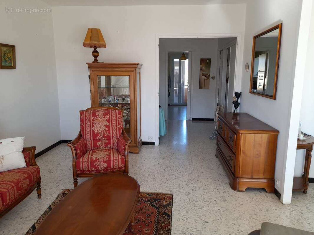 Appartement à HYERES