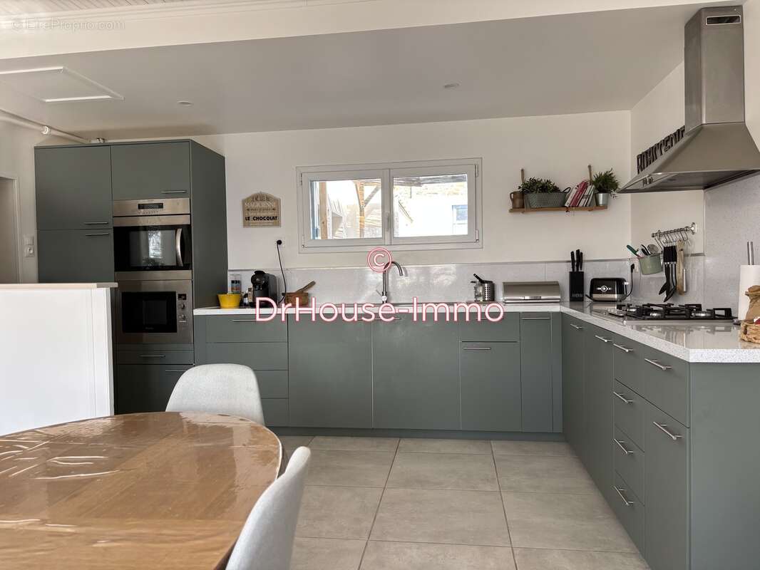 Maison à CHAILLE-LES-MARAIS