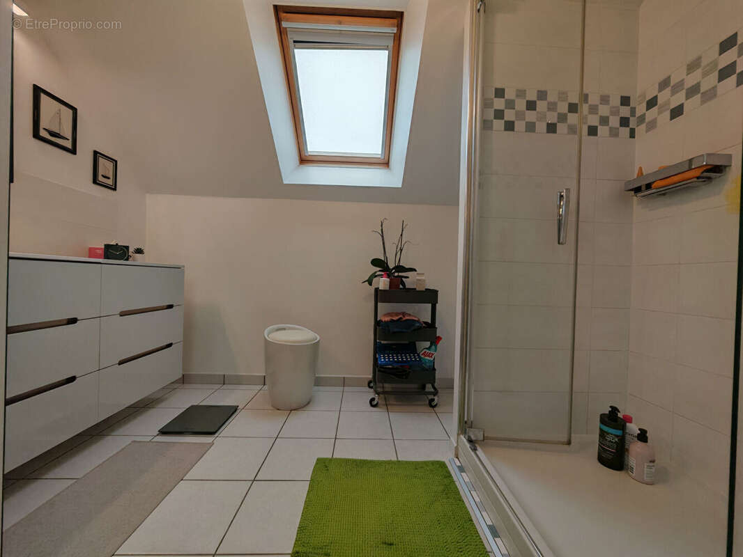 Maison à SAINT-MARTIN-DE-FONTENAY