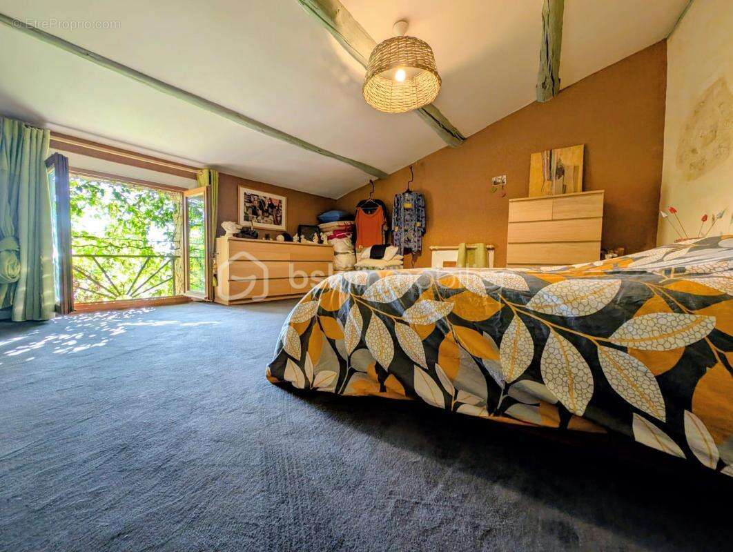 Maison à AUBUSSARGUES