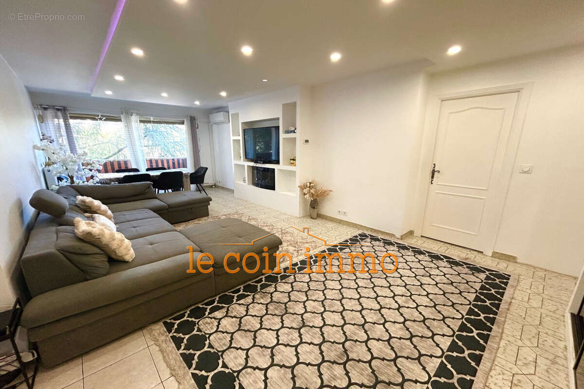 Appartement 78 m² à Antibes  - photo 3