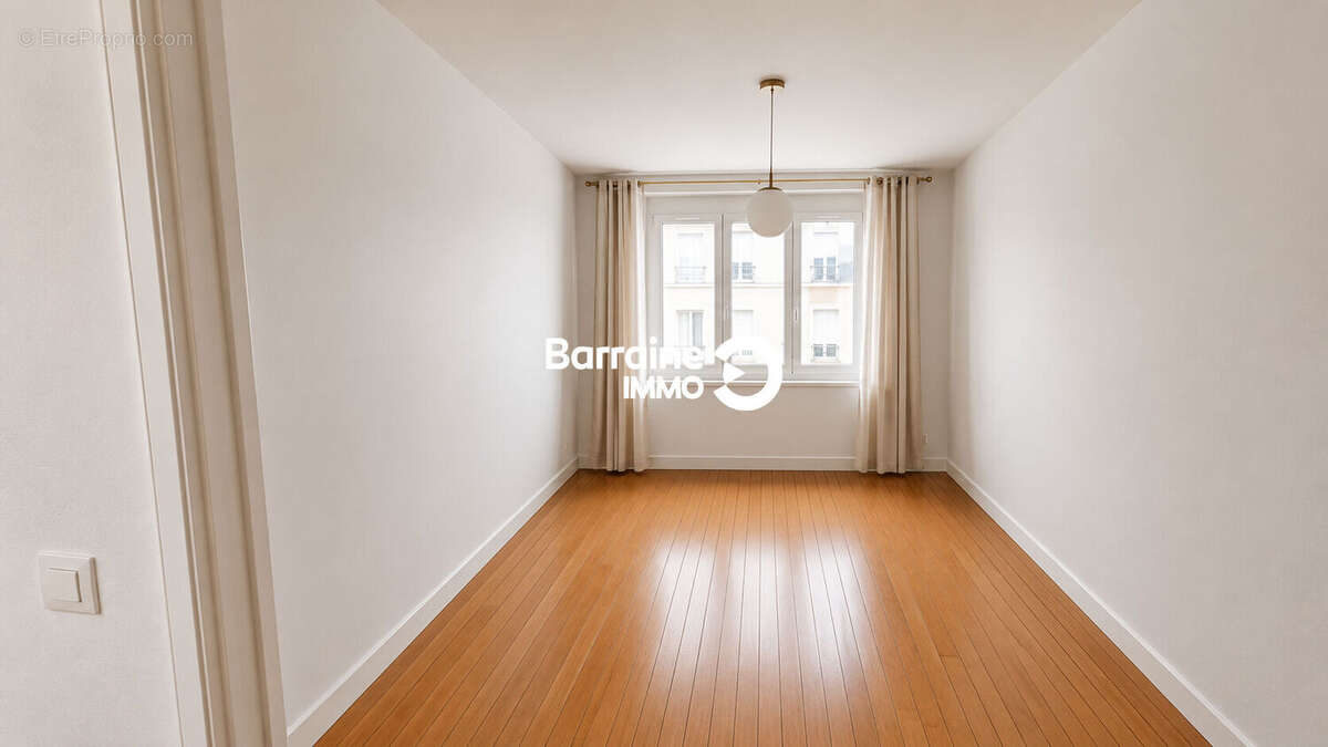 Exclusivite a vendre brest triangle d'or appartement t2 51 m² 1 chambre balcon - photo 5