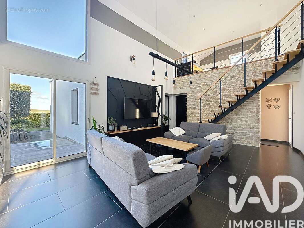 Photo 7 - Maison à LOUZY