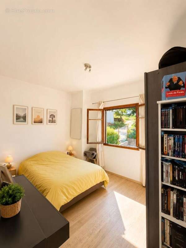 Photo 4 - Appartement à BERRE-LES-ALPES