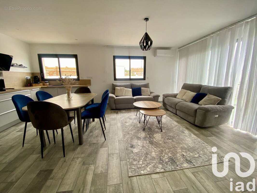 Photo 3 - Maison à ORNAISONS