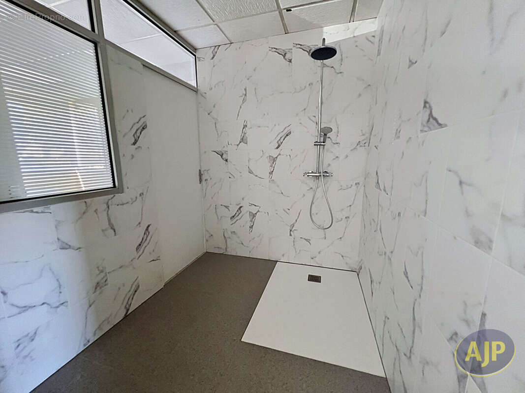 Appartement à MONTREVAULT