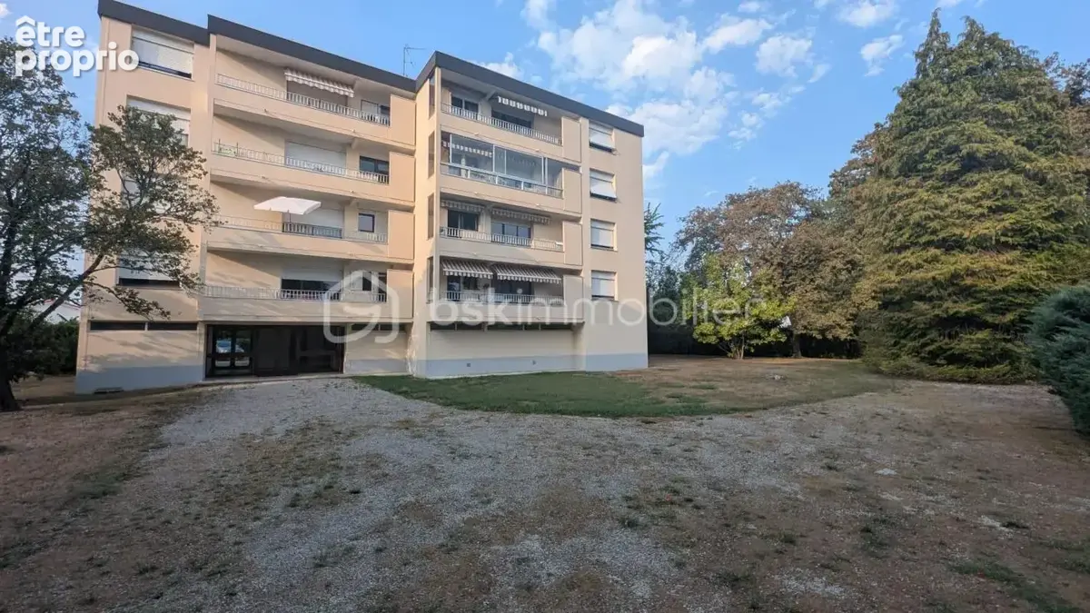 Appartement dans résidence avec parc - photo 10