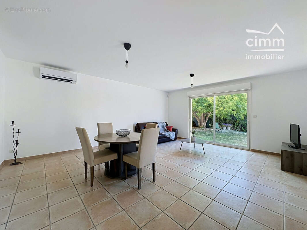 Maison 90 m² à Mazan  - photo 4