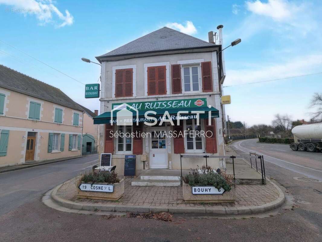 Photo 2 - Commerce à CIEZ