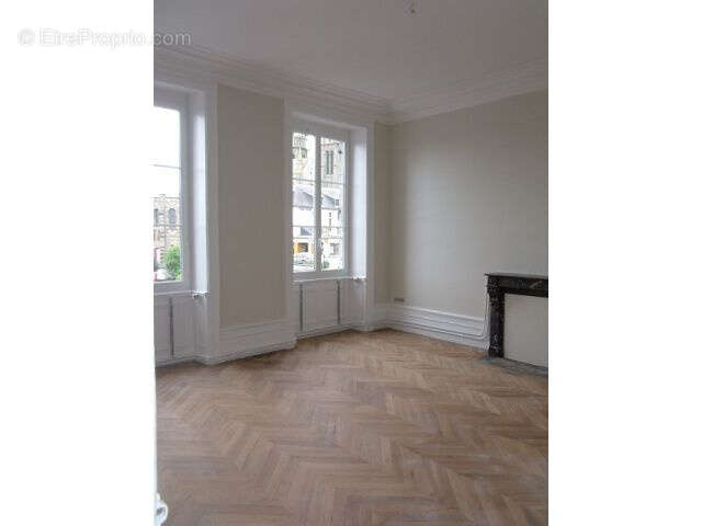 Appartement à LA FERTE-MACE