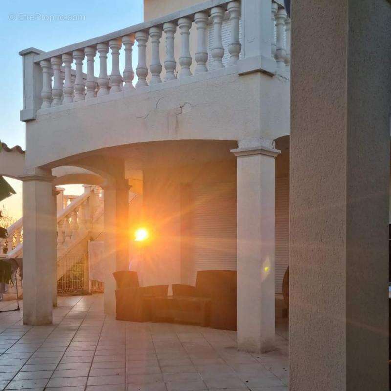 Maison à L&#039;HONOR-DE-COS