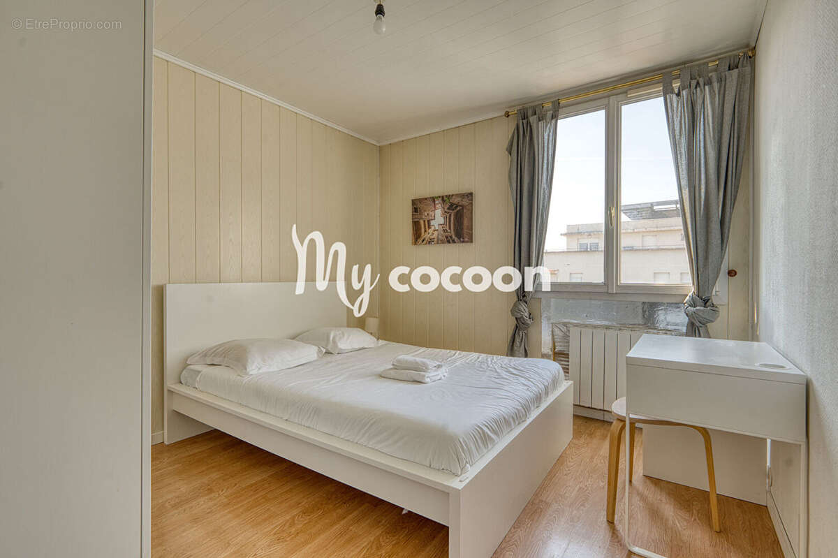 Appartement à LYON-8E