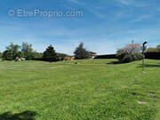 Appartement à SATHONAY-CAMP