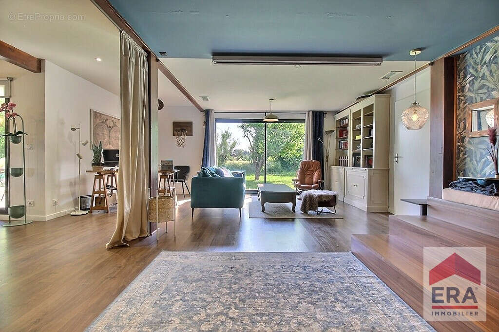 Maison à ALTHEN-DES-PALUDS