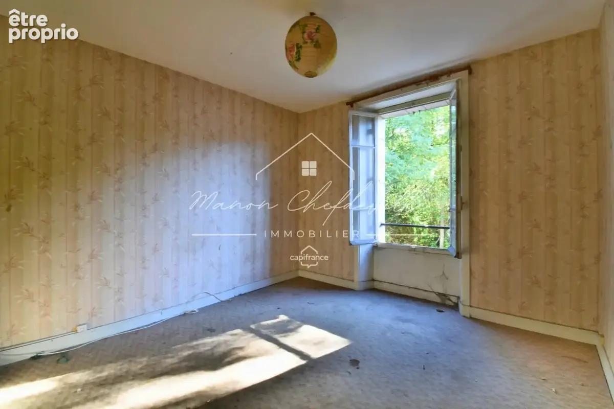 Appartement T3 56,25m² - À RENOVER – Lanobre (15) - photo 6