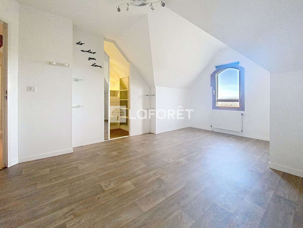 Maison à VERNOUILLET