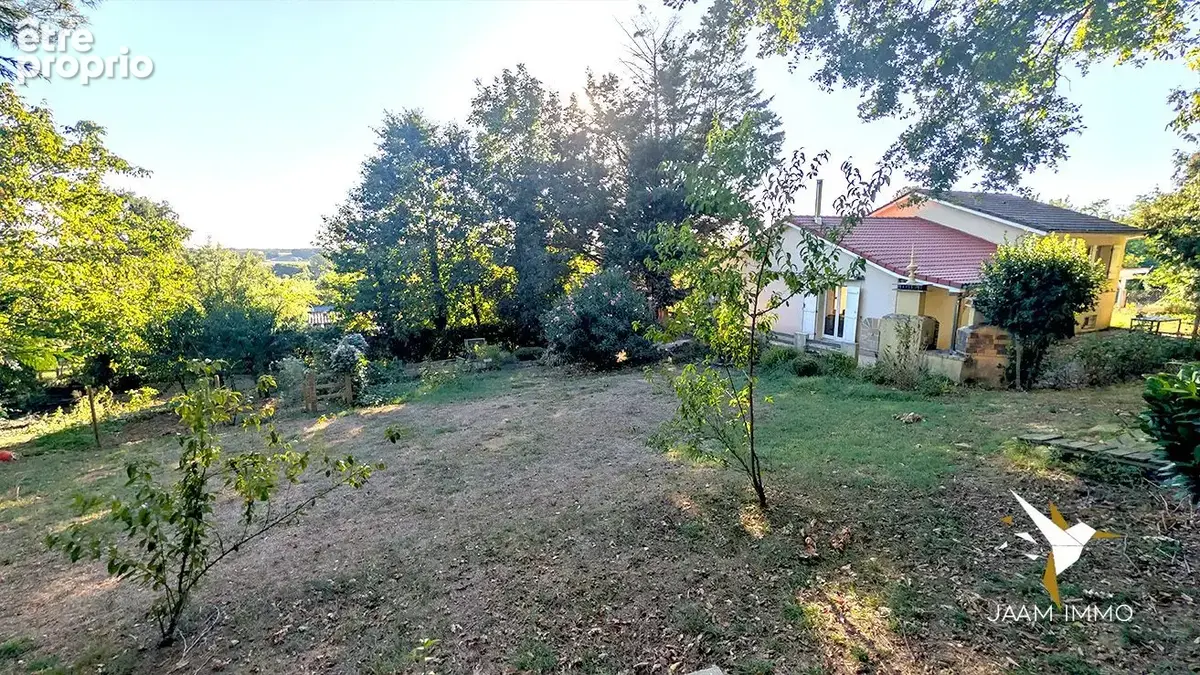 Photo Maison à Saint-Etienne-Sur-Chalaronne au prix de 350 000€