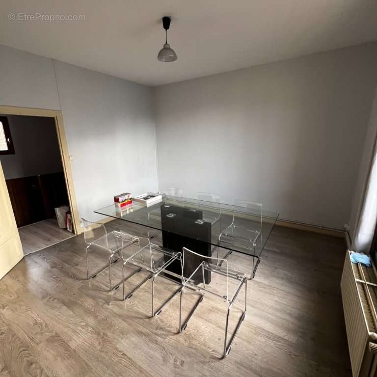 Appartement à MONTCHANIN