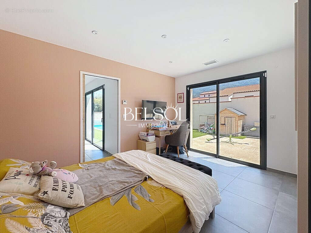 Maison 145 m² à Montesquieu-Des-Alberes  - photo 7