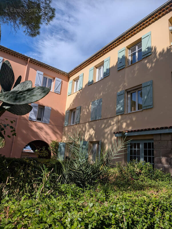 Appartement à FREJUS