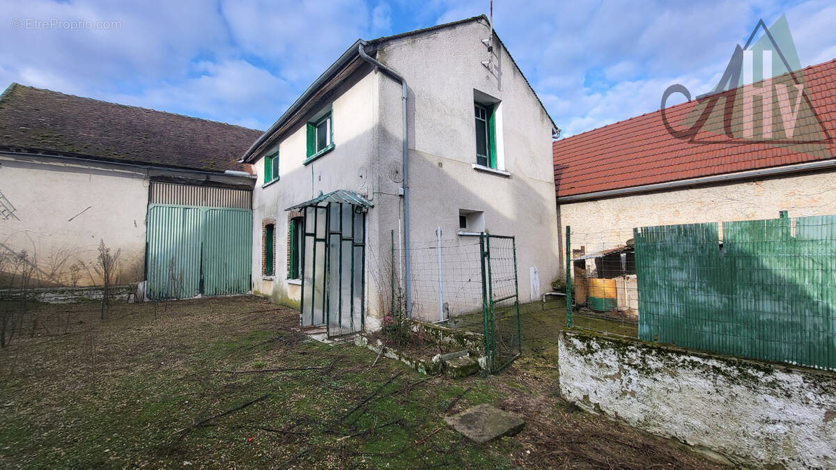 Maison à BRAY-SUR-SEINE