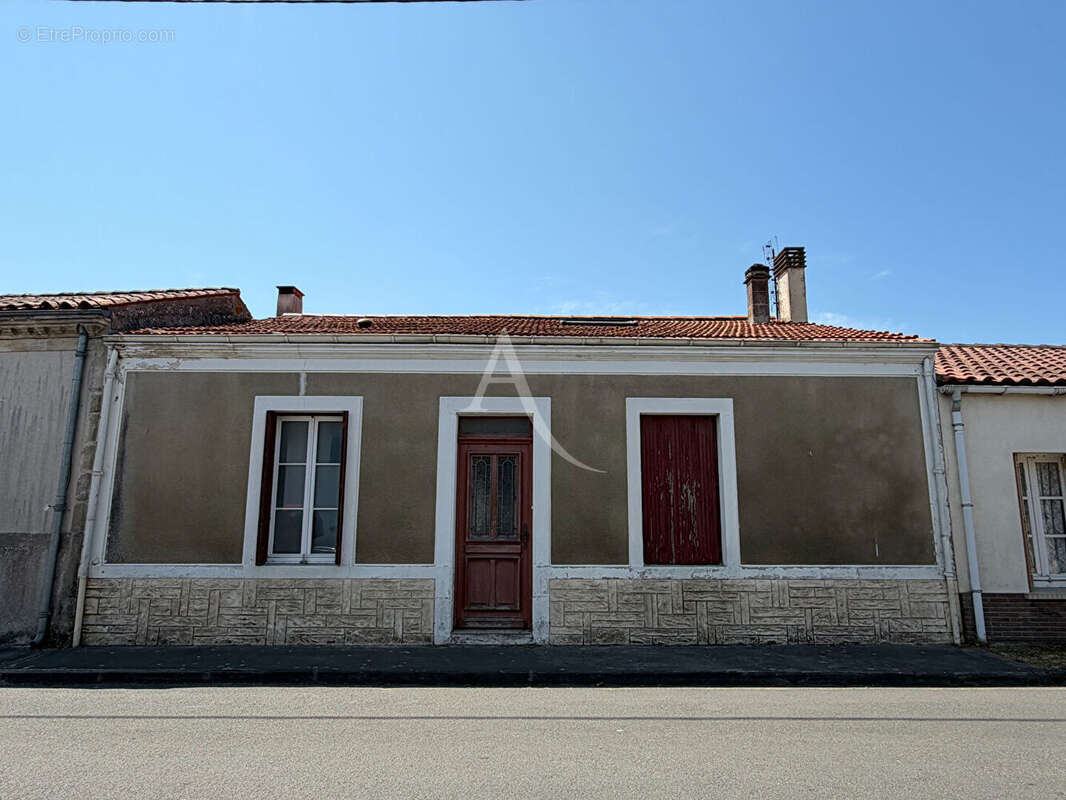 Maison familiale 4 pièces avec 2 garages à Port-des-Barques - photo 14