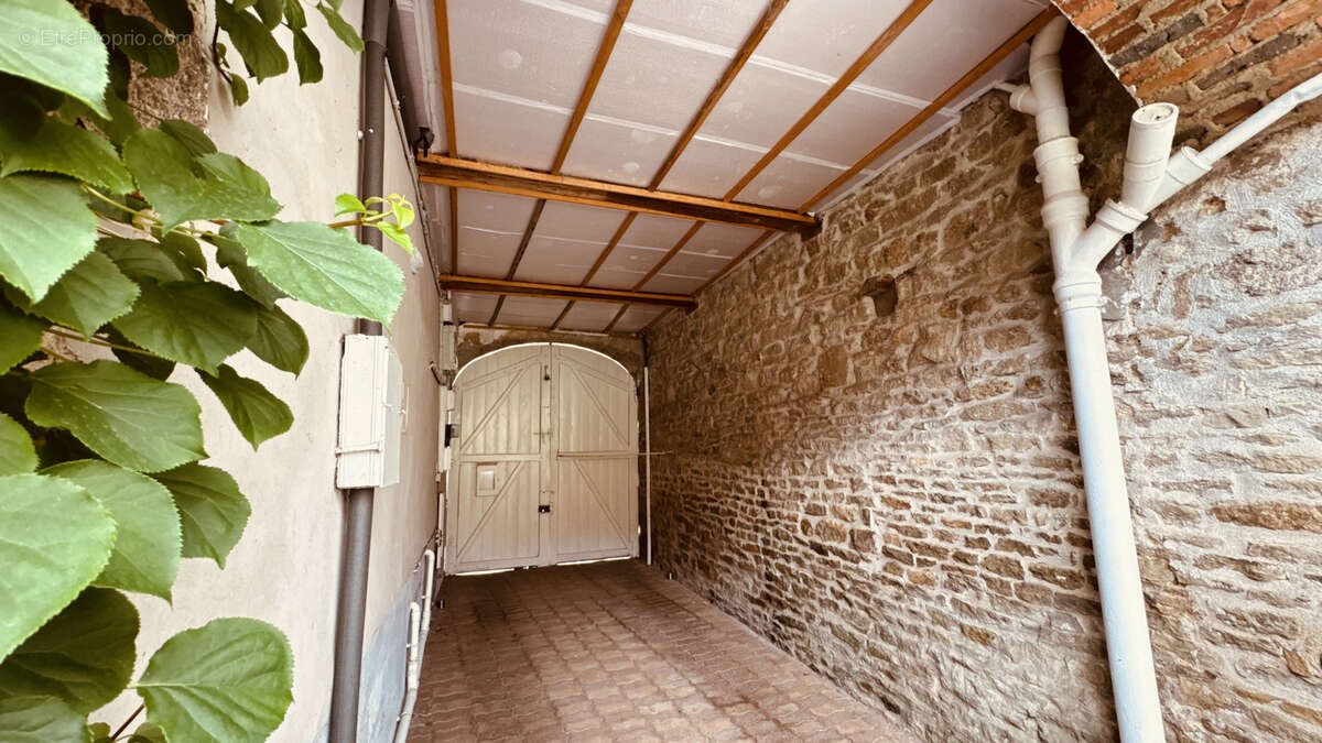 Charmante maison  au coeur de ROUVRAY avec dépendances en très bon état avec jardin d'env. 767 m2 346  500 €. - photo 10