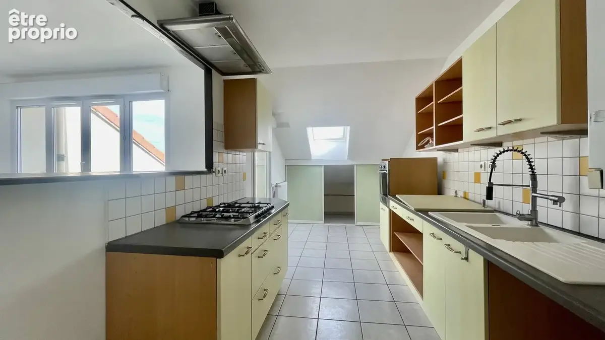 Spacieux type 3 / cave + poss garage en sus - photo 5