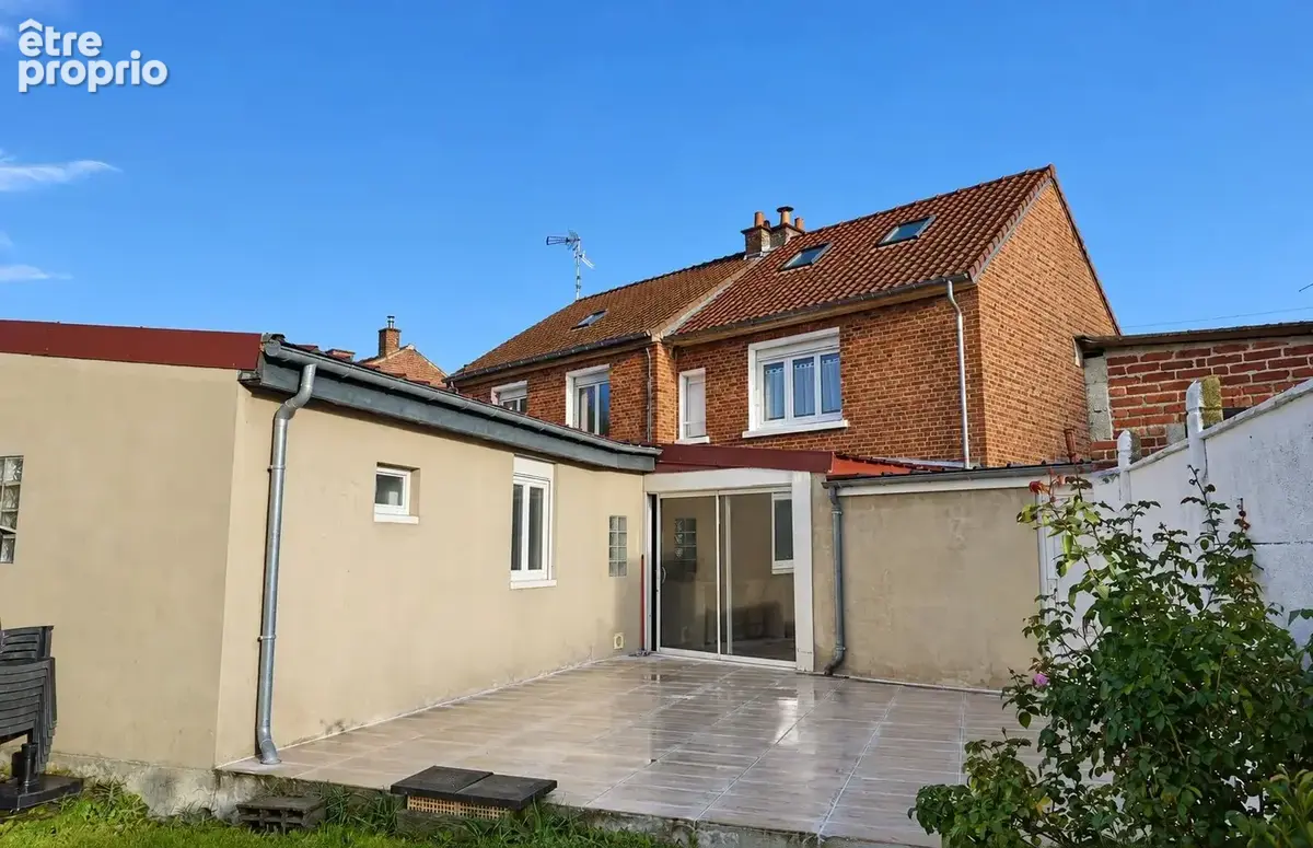 Maison 3 chambres avec terrasse, chalet et jardin clos - photo 9