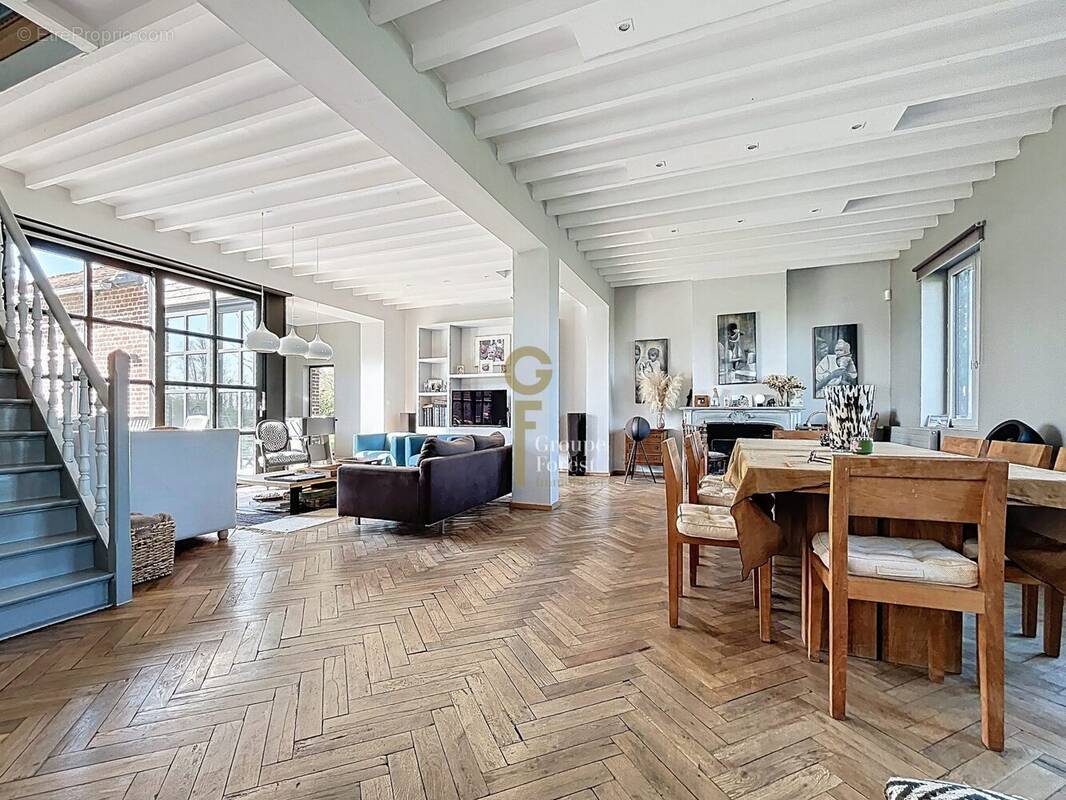 Maison à QUESNOY-SUR-DEULE