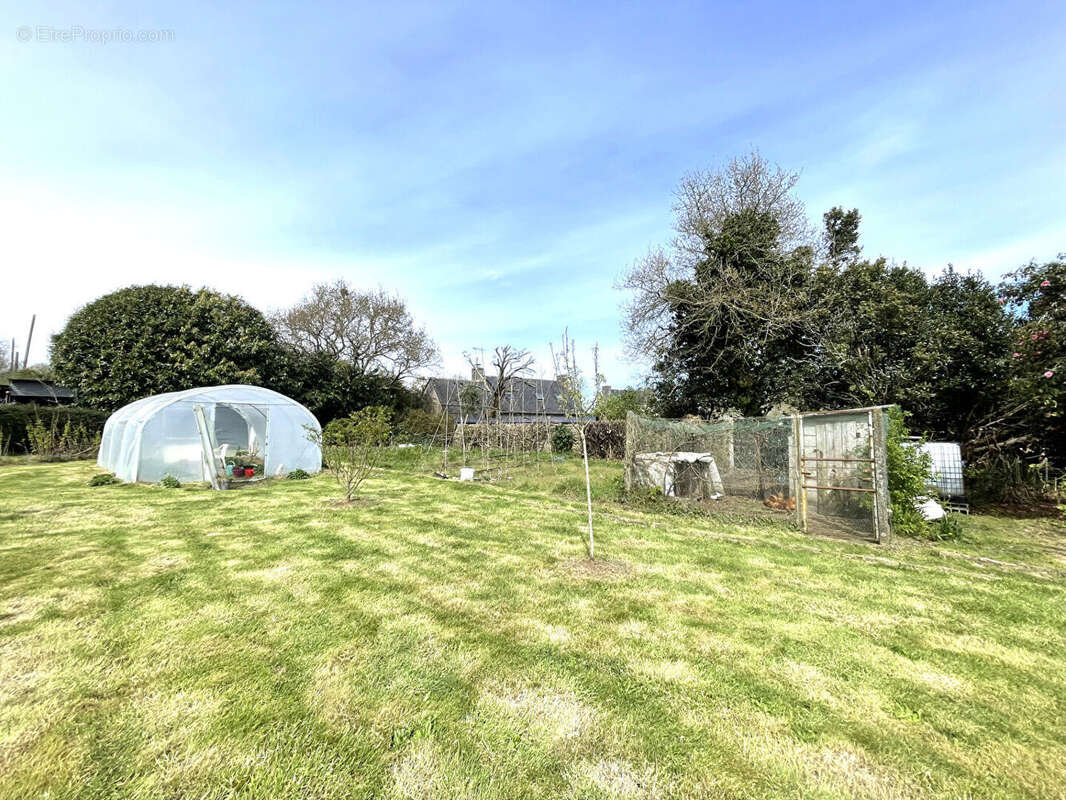 Maison à PLOGASTEL-SAINT-GERMAIN