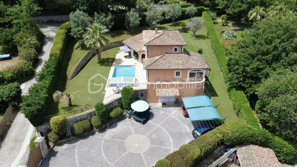 Maison à OPIO