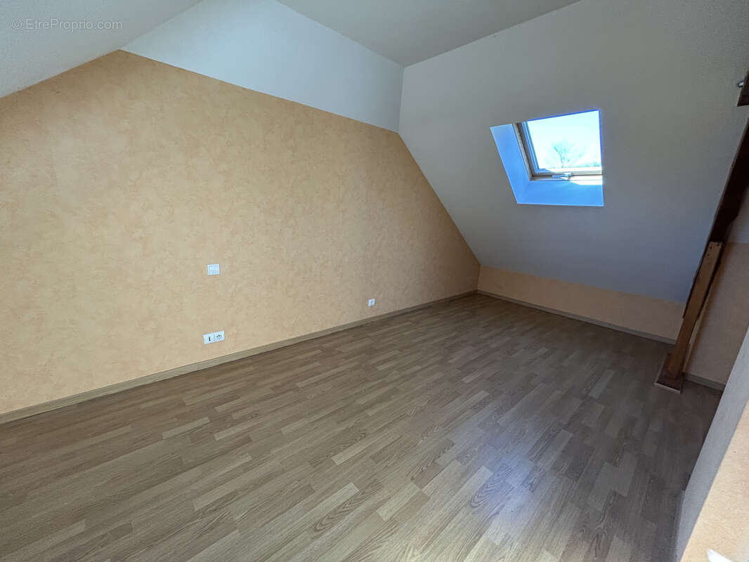 Maison à COMBRESSOL