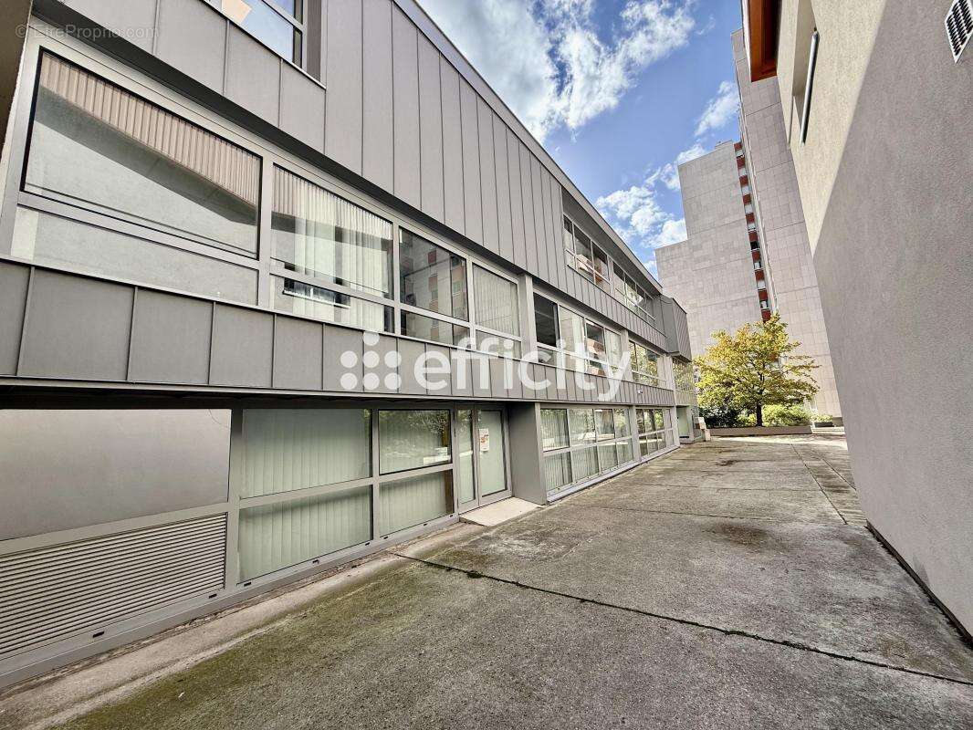 Appartement 1900 m² à Paris-13e  - photo 4