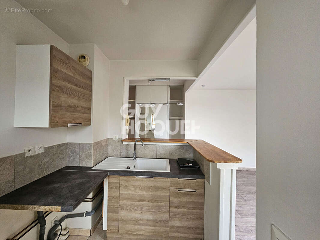 Appartement à GUIGNES