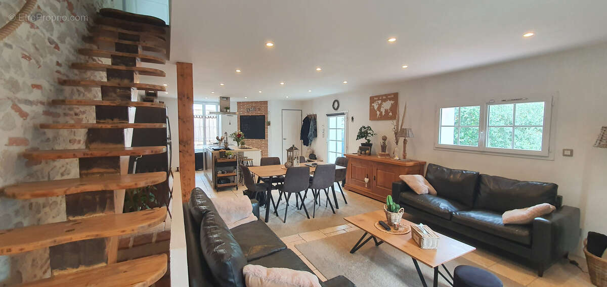 Maison à VILLENEUVE-SUR-LOT