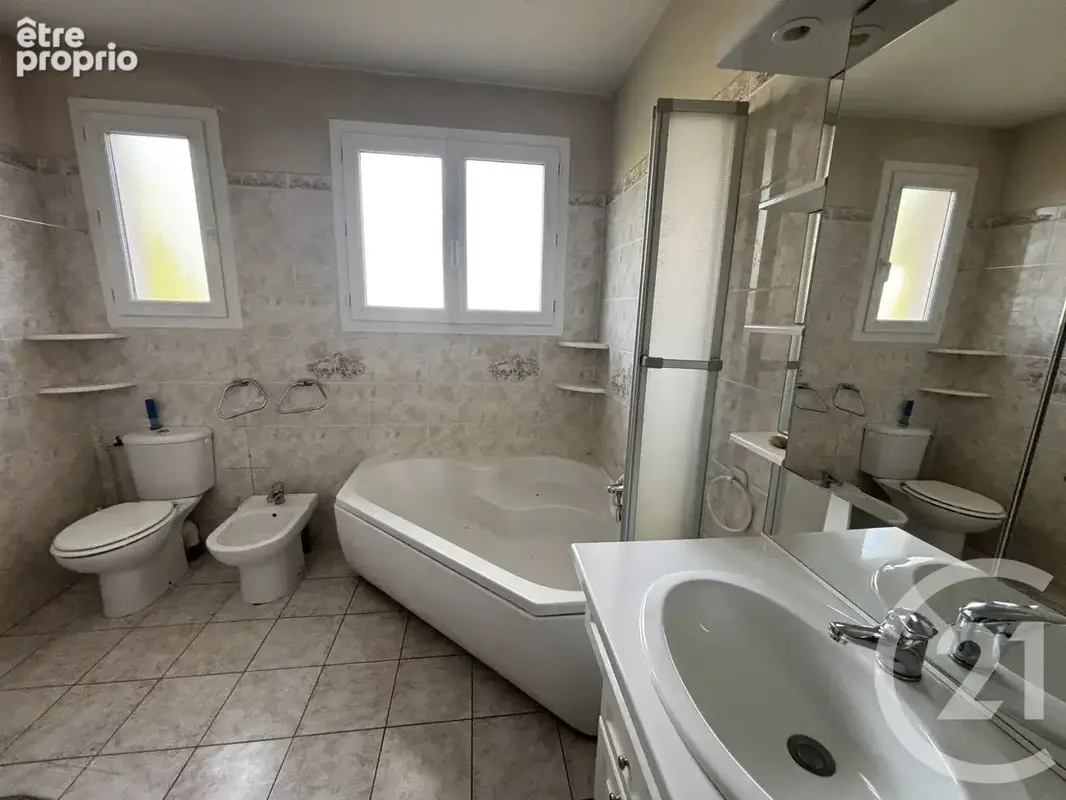 Maison 8 pièces 228 m² à vendre à Pinsaguel (31120) - photo 24
