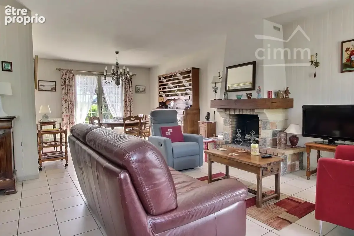 Maison de plain-pied à St DOULCHARD - photo 6