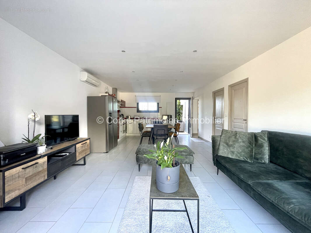 Maison à PORTO-VECCHIO