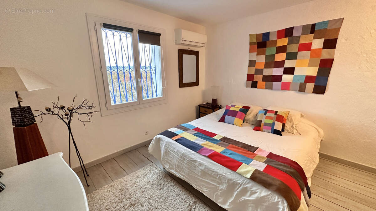 Maison à SAINT-GENIS-DES-FONTAINES