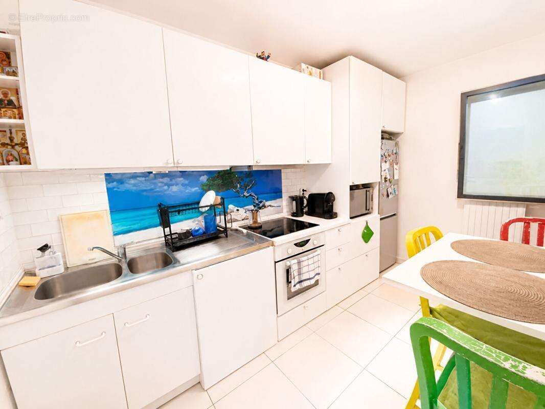 Appartement à GENNEVILLIERS