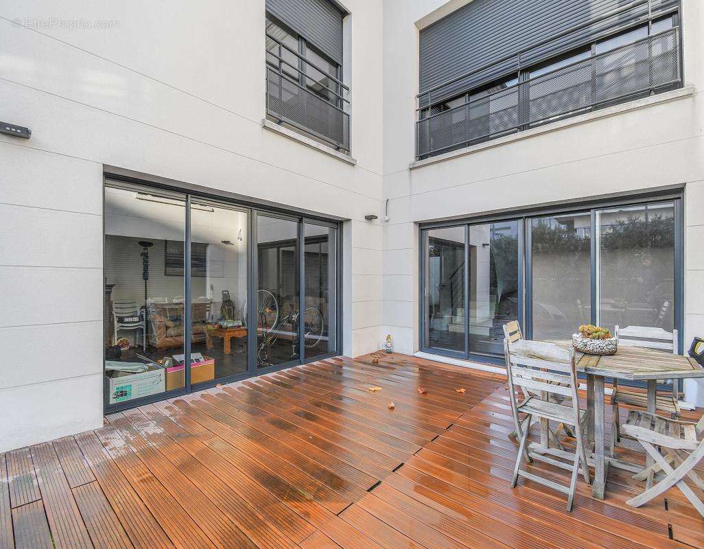 Maison à BOIS-COLOMBES