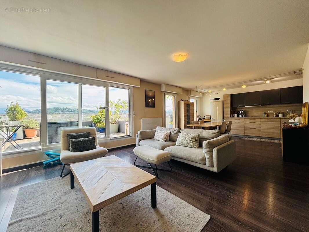 Appartement à ANNEMASSE