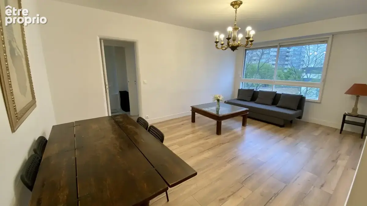 Appartement à PARIS-19E