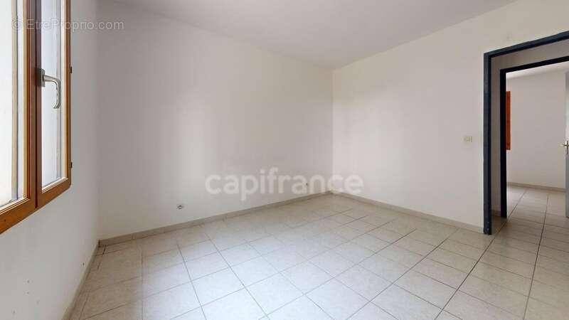 Maison à vendre 4 pièces  (83) - photo 19